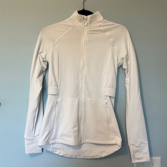 fabletics trinity cold weather performance jacket - Picture 6 of 14